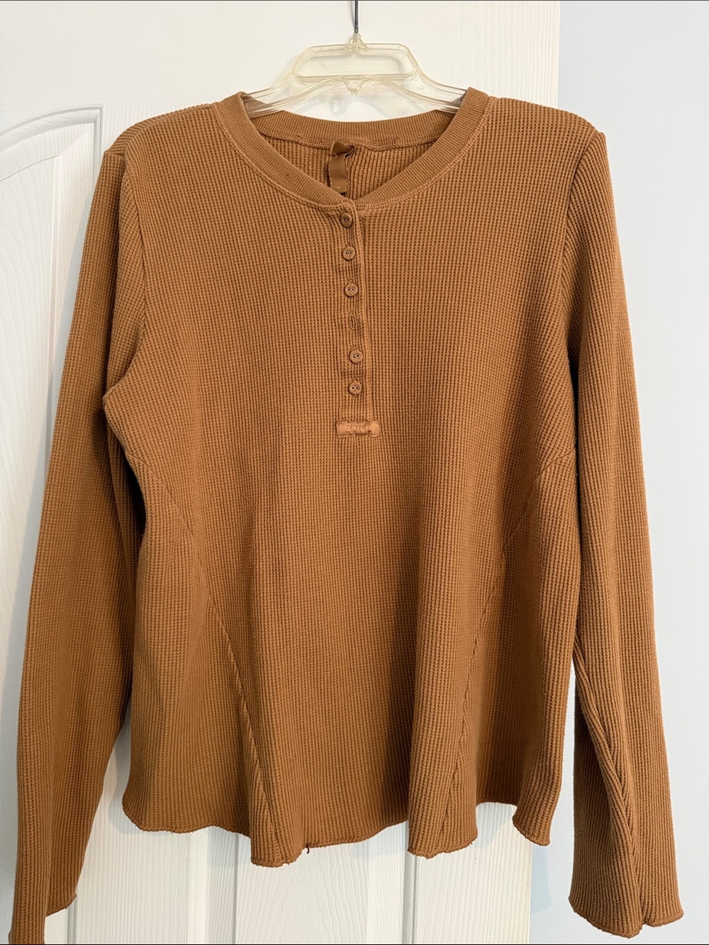 SKIMS Waffle Henley Long Sleeve Top - Caramel Brown